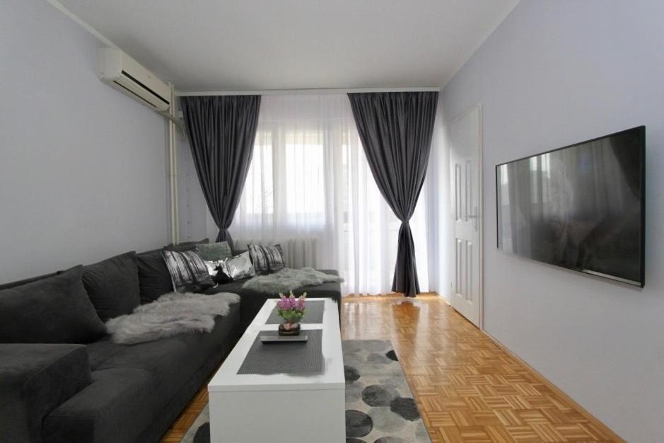 Cezar Apartment Βελιγράδι Εξωτερικό φωτογραφία